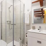 Amazing Big House Calixto Delight By Invalencia Walencja