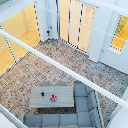 Calixto Delight Apartment *